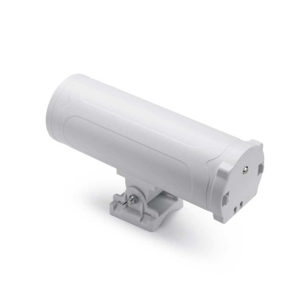 Dragino DLOS8N outdoor LoRaWAN gateway with IP65 rating, SX1302 concentrator, and cellular failover support.