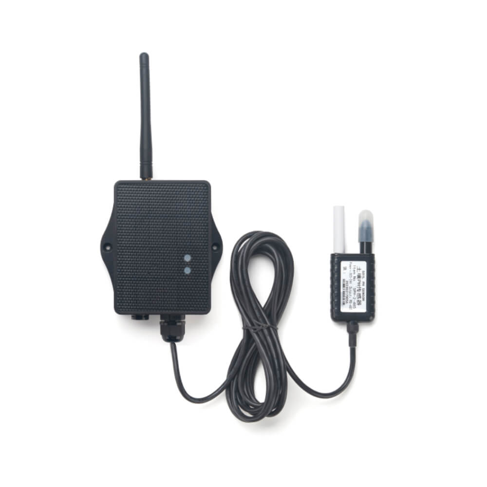 Dragino SPH01 LoRaWAN Soil pH and Temperature sensor with industrial IP68 waterproof probe for agricultural soil monitoring.