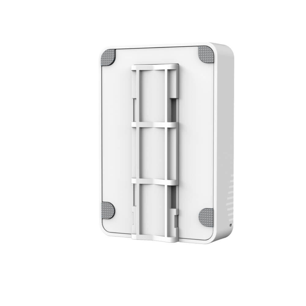 Milesight EM320-TH LoRaWAN temperature and humidity sensor with IP67 waterproof rating and food-grade enclosure.