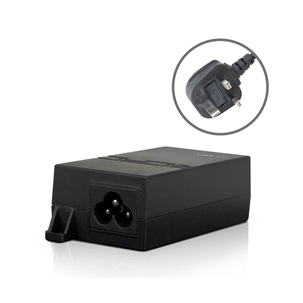 RAKwireless 1000M Gigabit PoE Injector with UK plug providing 48V power for LoRaWAN gateways.