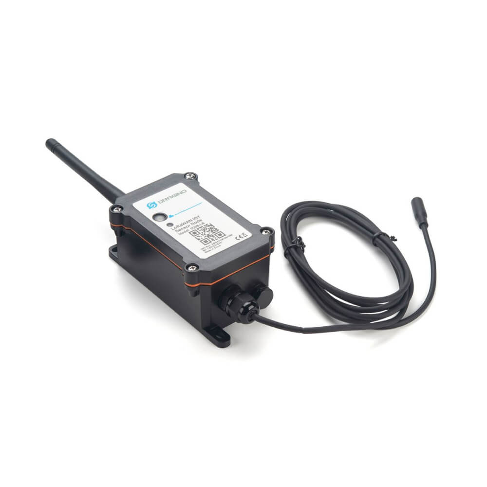Dragino D20S NB-IoT cellular temperature and humidity sensor with IP66 rugged enclosure.