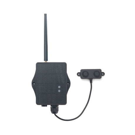 Dragino DDS45 NB-IoT ultrasonic distance sensor with temperature compensation and IP66 enclosure.