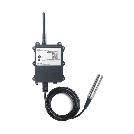 Dragino PS series immersion-type LoRaWAN liquid level sensor for water tanks, wells, and reservoir monitoring.