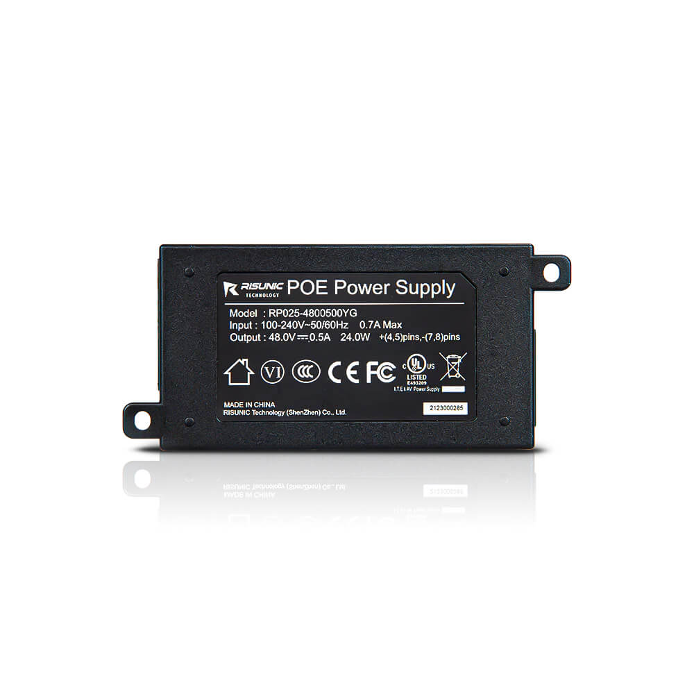 RAKwireless 1000M Gigabit PoE Injector with UK plug providing 48V power for LoRaWAN gateways.