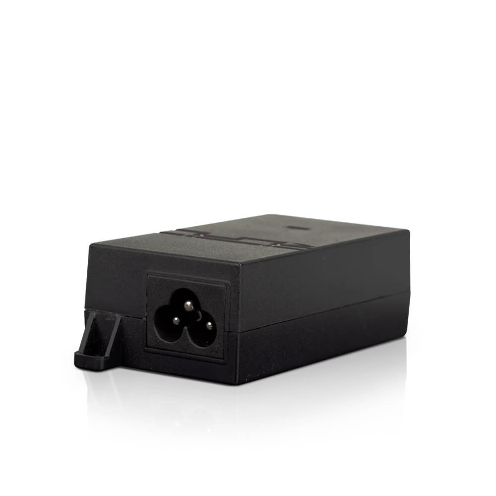 RAKwireless 100M PoE Injector providing 48V DC power for WisGate Edge and Developer gateways.