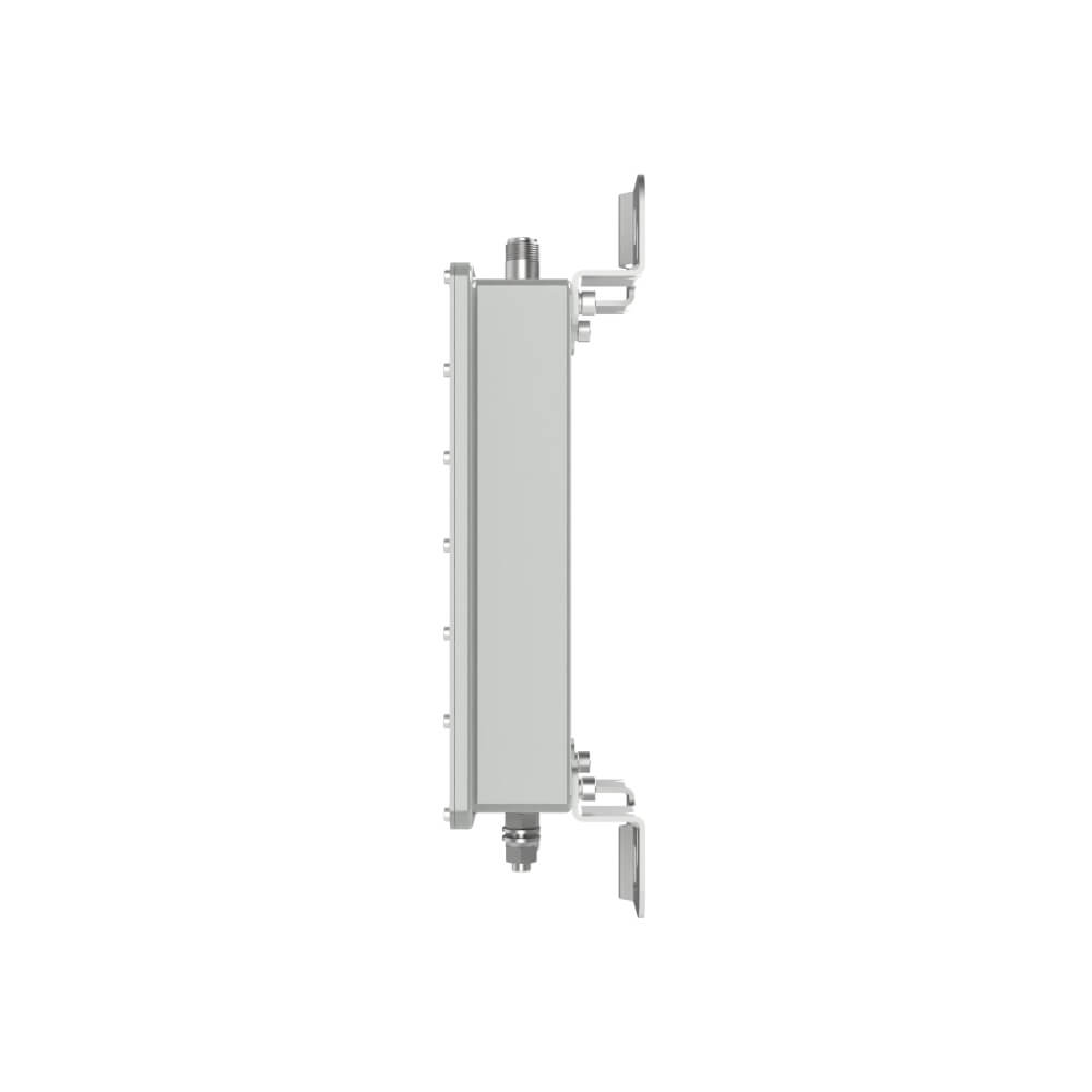 RAK Outdoor Cavity Band-Pass Filter for LoRaWAN gateways with high out-of-band rejection and IP67 rating.